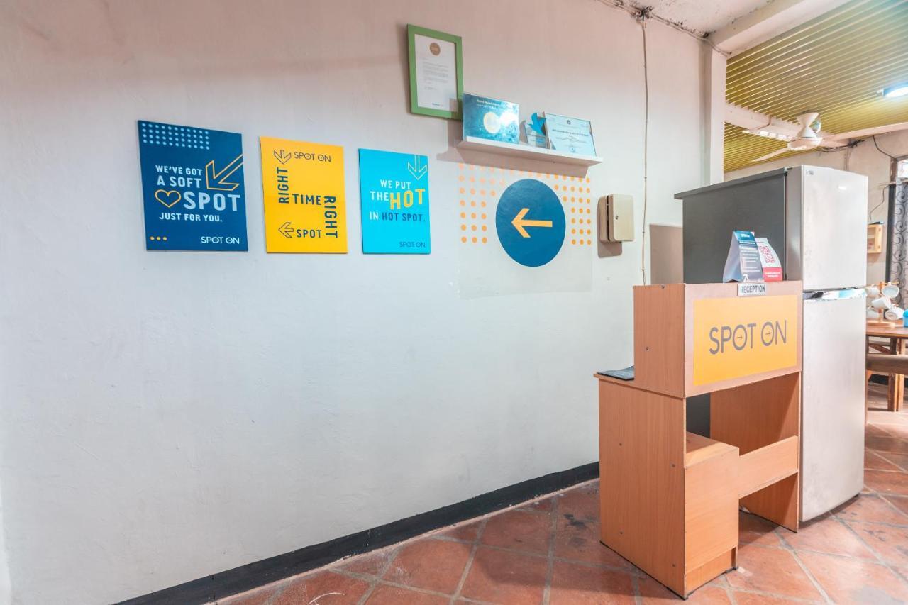 Spot On 2033 Kayumanis Homestay Syariah Jakarta Kültér fotó